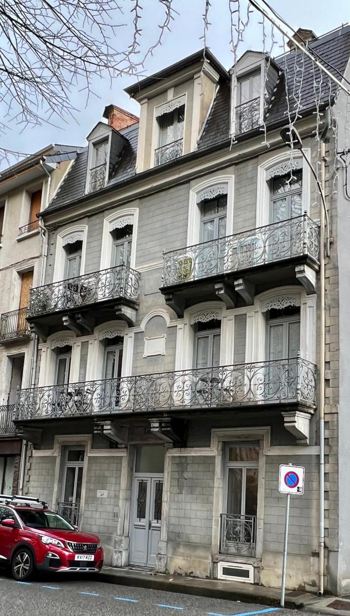 Fantastic Ground Floor Apartment Opposite Thermes Bagnères-de-Luchon Dış mekan fotoğraf